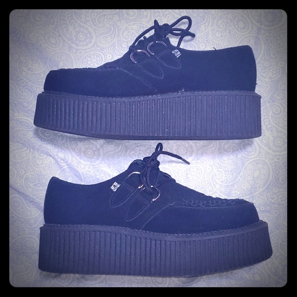 T. U. K.  Creepers platforms